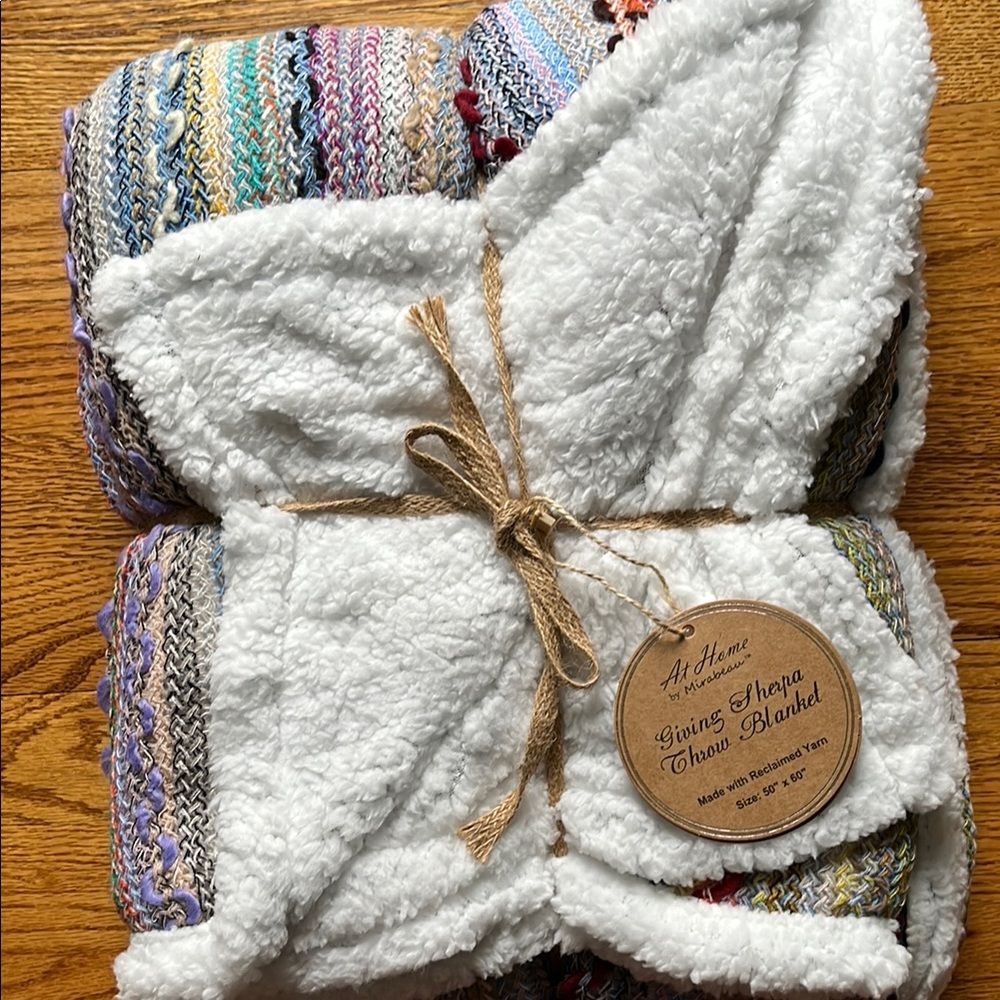 🧶 The Giving Blanket